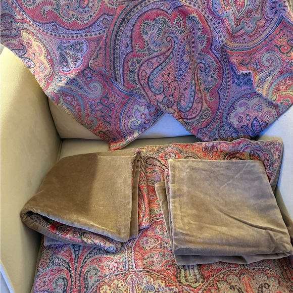 Set of 5 Pottery Barn Jacquard Paisley and Velvet Pillow Covers - Multicolor